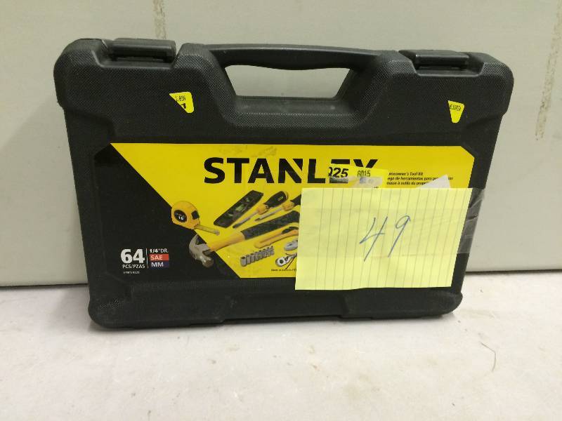 lot 49 image: Stanley 64-Piece Home Owners Kit