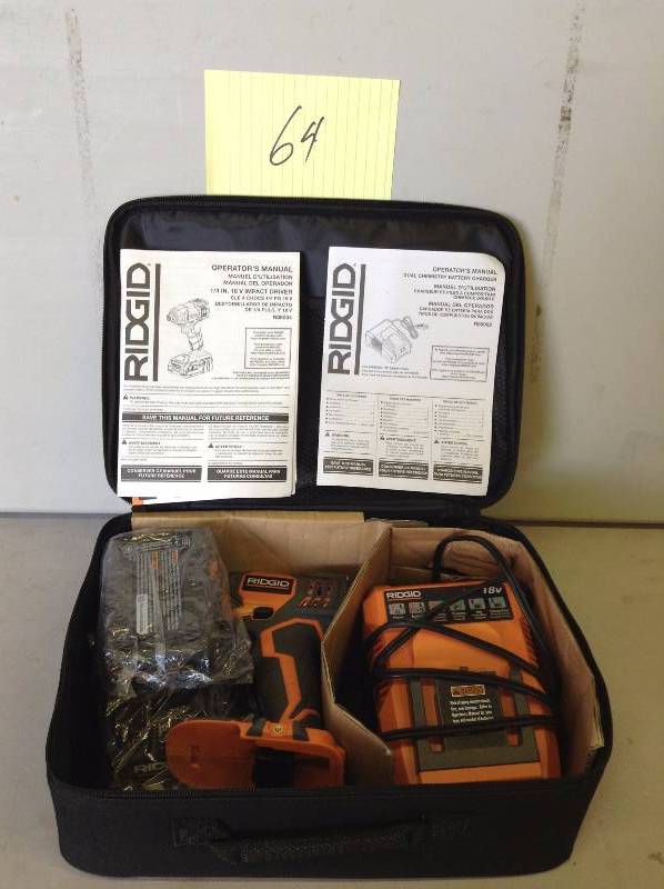 lot 64 image: Ridgid 18V Hyper Lithium-Ion Impact Driver Kit Model R86034SB2 New