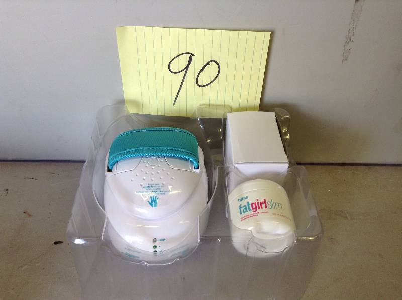 lot 90 image: Bliss Fat Girl Slim Lean Machine Spa Powered Body Contouring System Never used