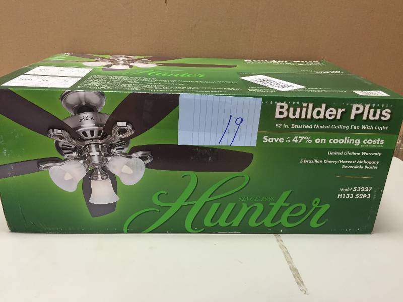 lot 19 image: Hunter Builder Plus 52 in Brushed Nickel Ceiling Fan with Lights New
