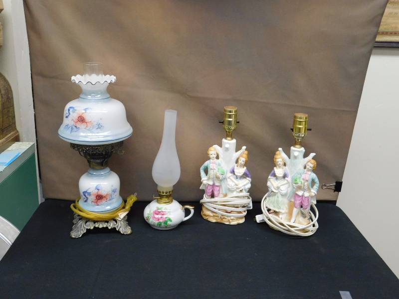 4 vintage lamps
