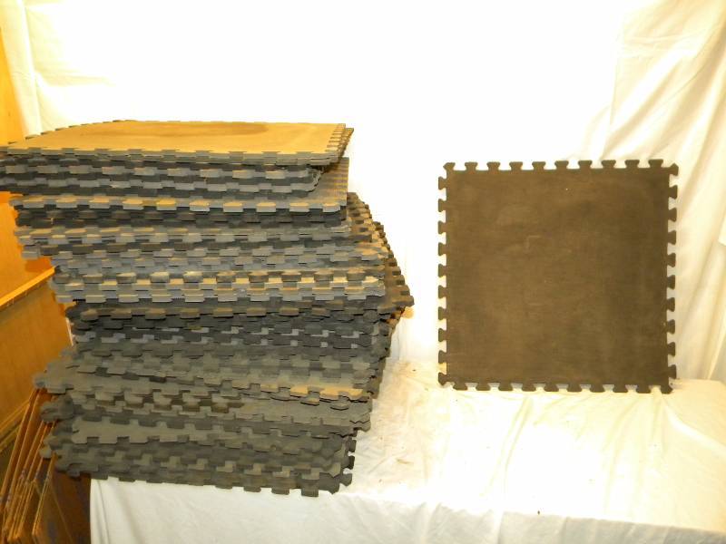 lot 30 image: Stress Relief Pads