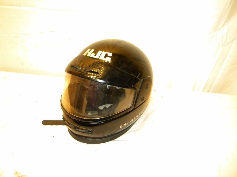 lot 39 image: LS-Airtech 2 HJC Helmet