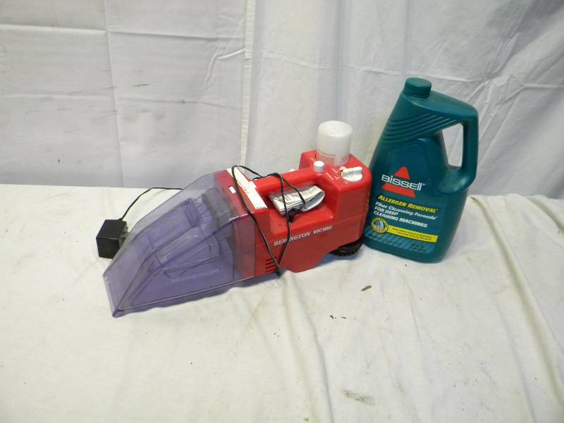 lot 53 image: Remington Floor Cleaner