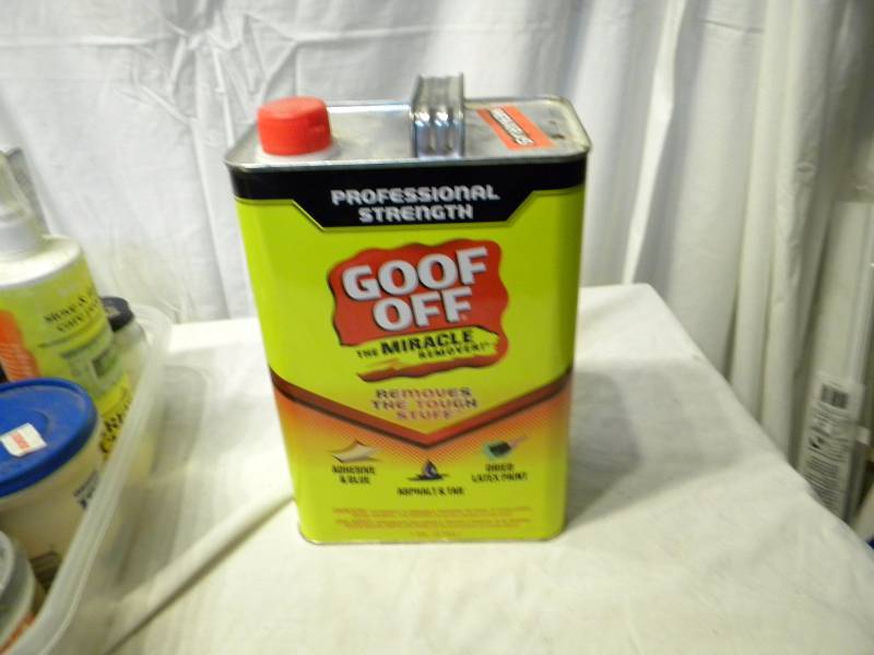 lot 62 image: Can of Goof Off
