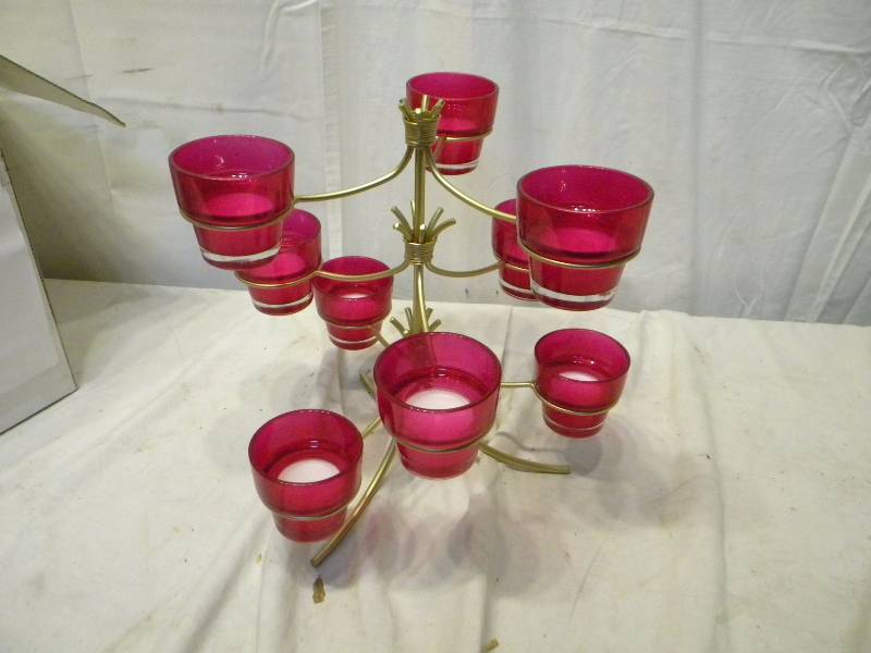 lot 67 image: Candle Holder