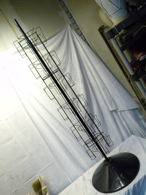 lot 86 image: Greeting Card Display