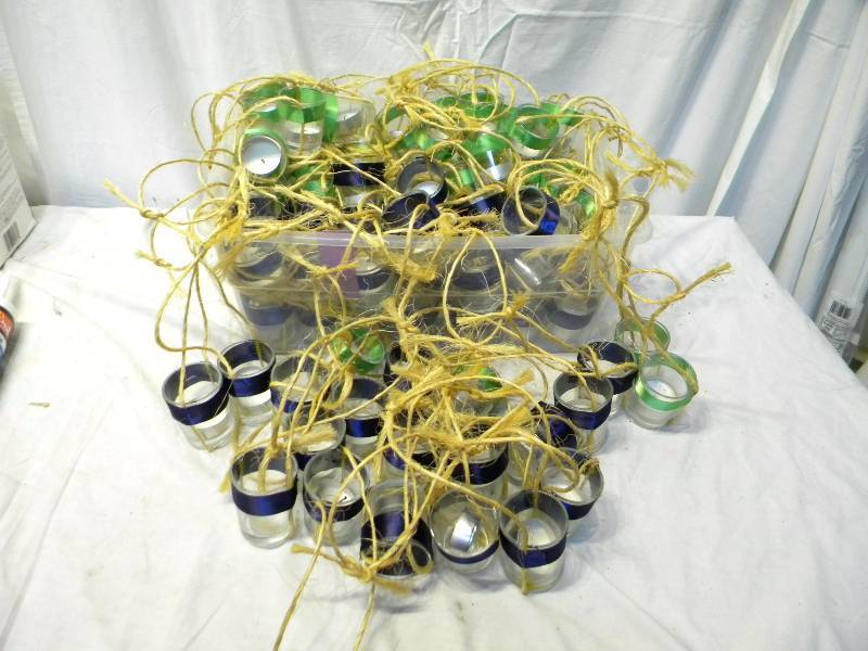 lot 90 image: Tealight Holders