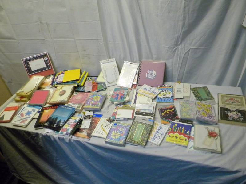 lot 92 image: Greeting Card Lot