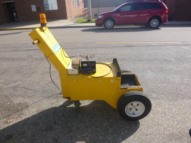 lot 3 image: The Golden Retriever by Ameritek Industries