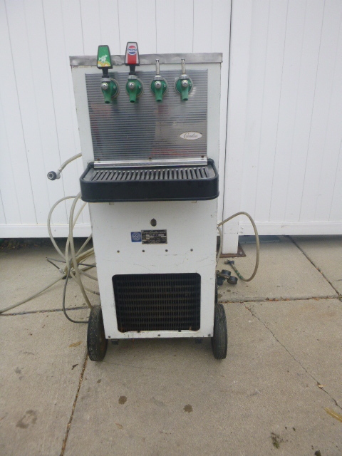 lot 9 image: Pop Dispenser