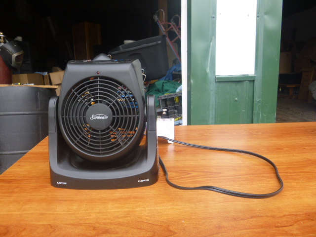 lot 18 image: Sunbeam Heater