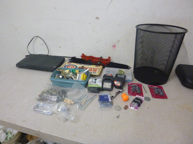 lot 43 image: Miscellaneous Items