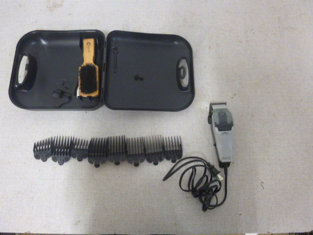 lot 44 image: Wahl Hair Clipper