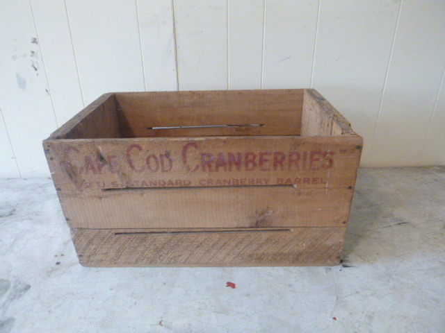 lot 70 image: Vintage Wooden Crate