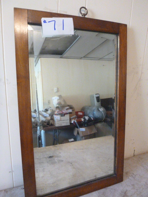 lot 71 image: Mirror