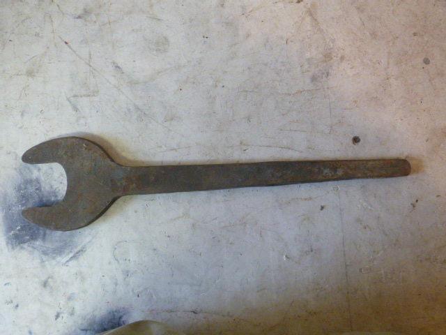 lot 115 image: Homemade Long Wrench