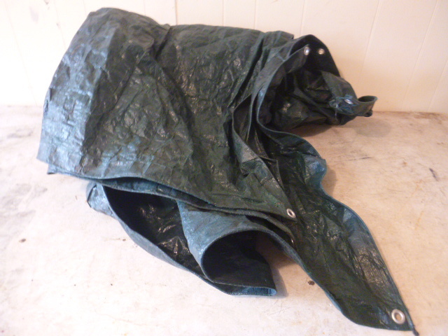 lot 143 image: Tarp