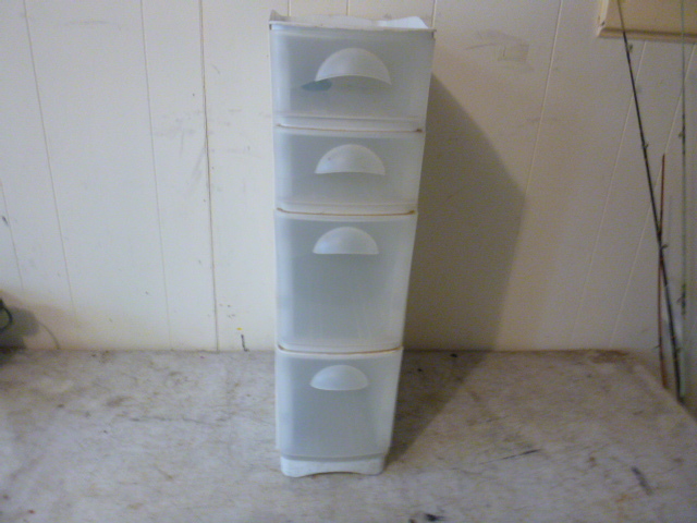 lot 164 image: 4 Drawer Storage Cabinet