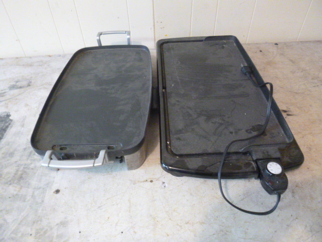 lot 168 image: 2 Griddles