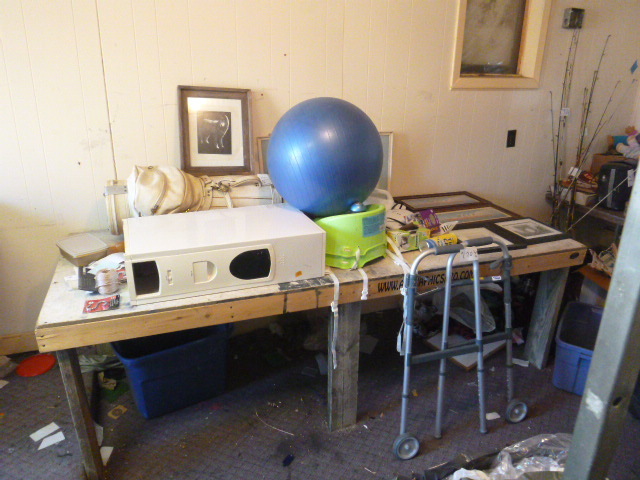 lot 183 image: Miscellaneous Items