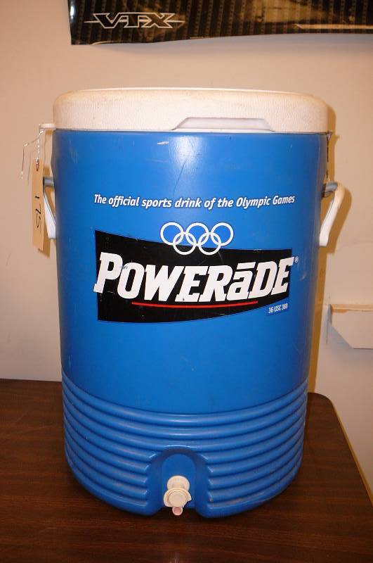 lot 175 image: Cooler 10 gal