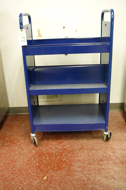 lot 177 image: Cart 17 d x 28 w x 46 high