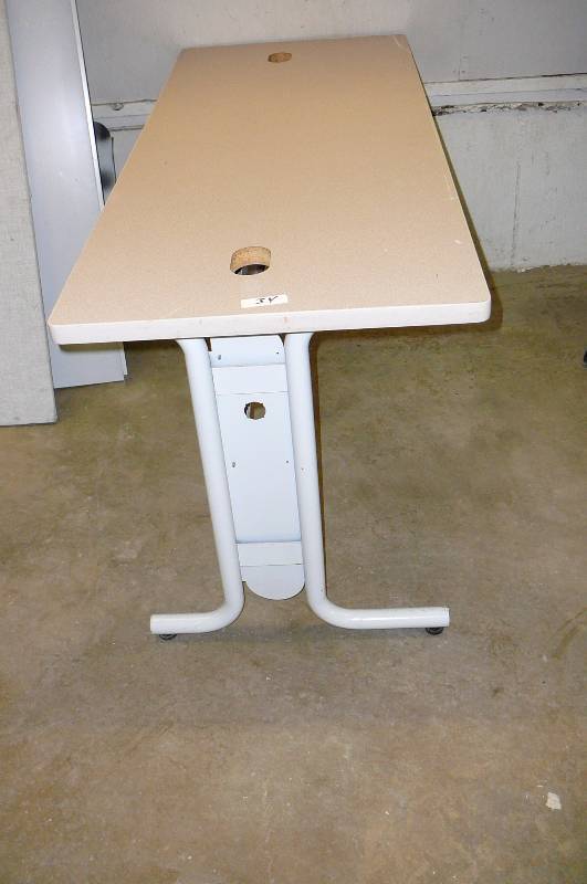 lot 34 image: Folding Tables