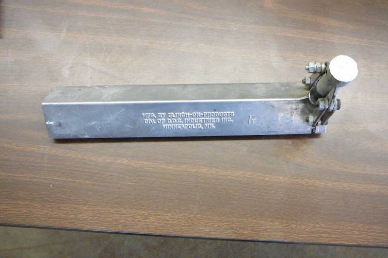 lot 46 image: Clinch on Products