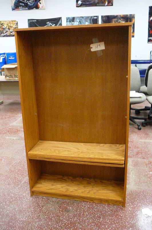lot 189 image: Bookcase