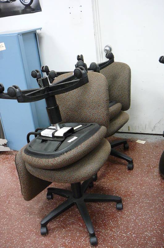 lot 216 image: Office Chairs