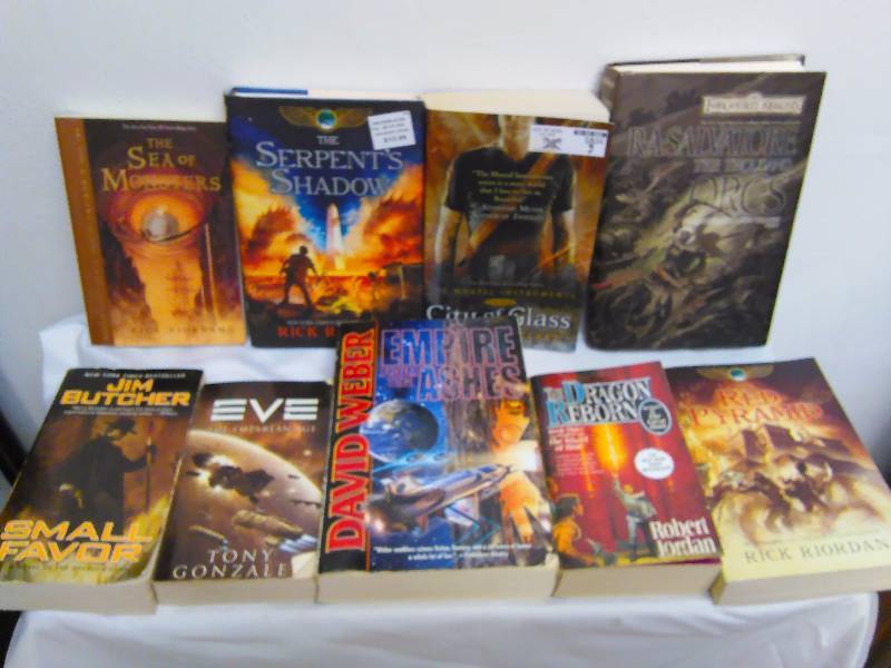 Sci-Fi Books (9) See pictures for full description