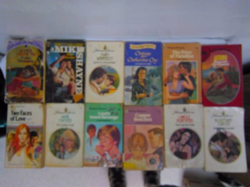 Vintage Harlequin Romance (12)