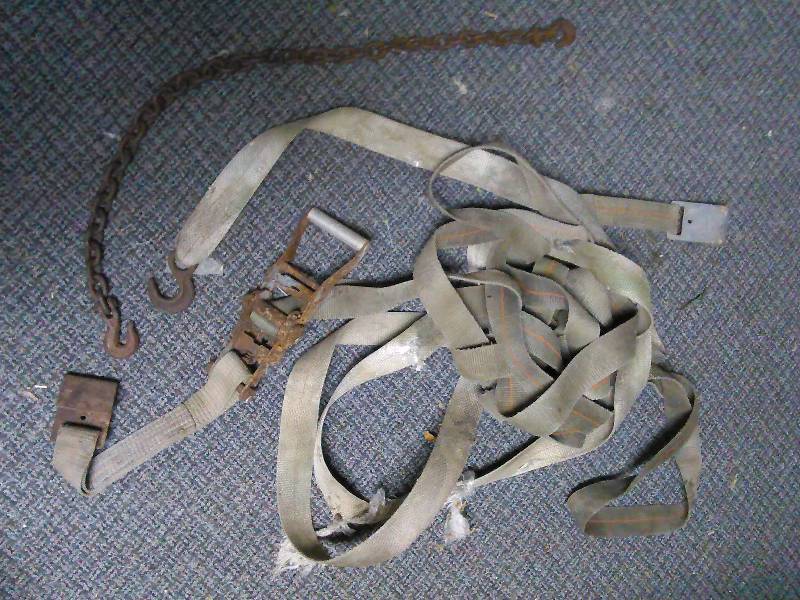 Chain and load tie-downs � see picture for full description