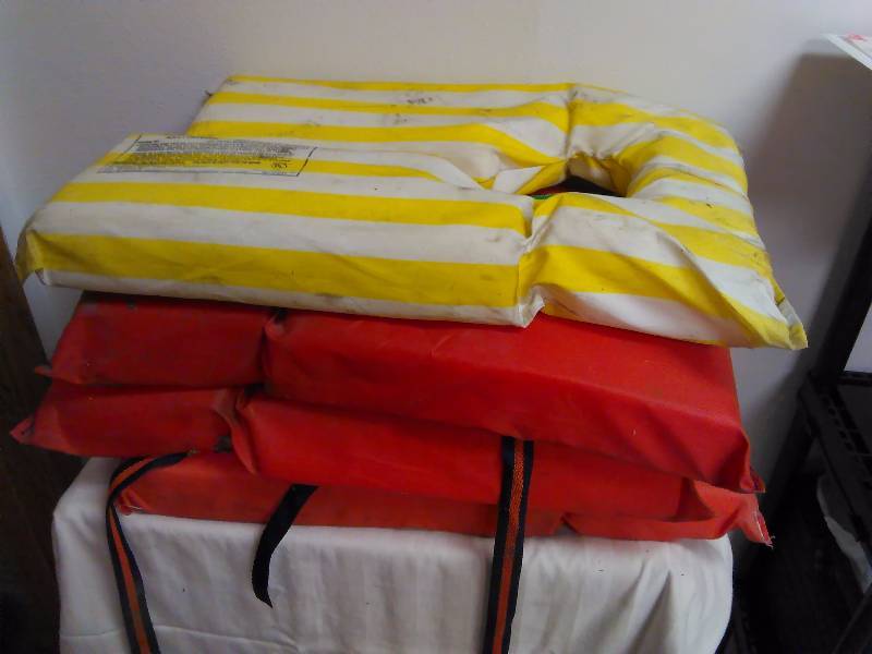 Life Jackets (4) Used