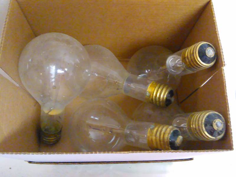 Vintage Phillips 500W Light bulb (5), E39 base, untested, filaments appear to be in tact (24.99 new)