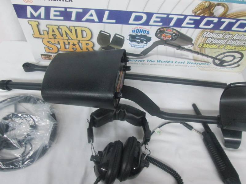 Bounty Hunter Landstar Metal Detector Kit | October High End Store