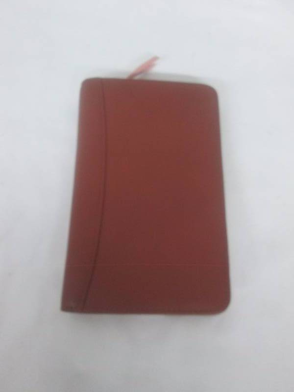 lot 43 image: Royce Leather Travel Bifold Wallet