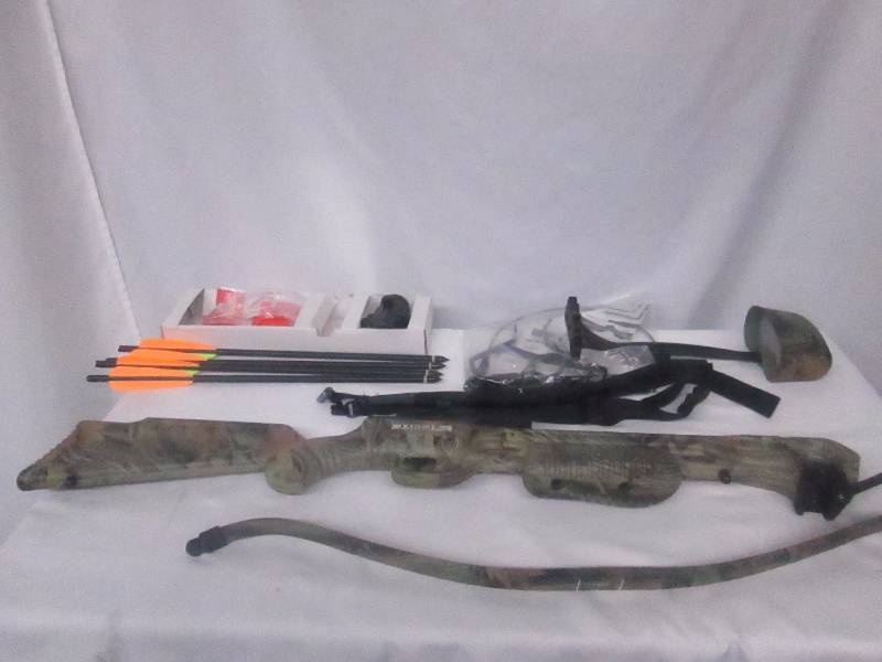 lot 8 image: Jaguar Camo 175-lb. Rifle Crossbow