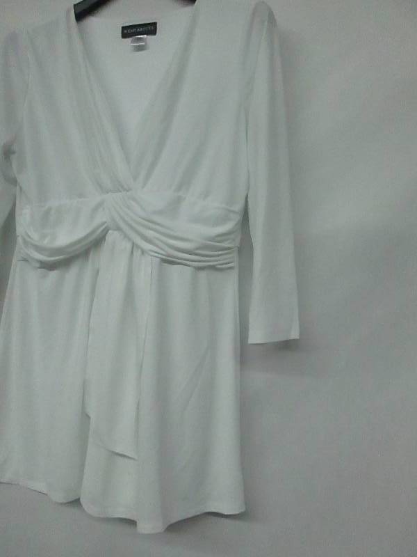 lot 79 image: Wearabouts Misses Twisted Knit Top