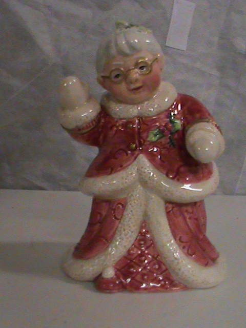 lot 132 image: Mrs. Clause Salt Shaker