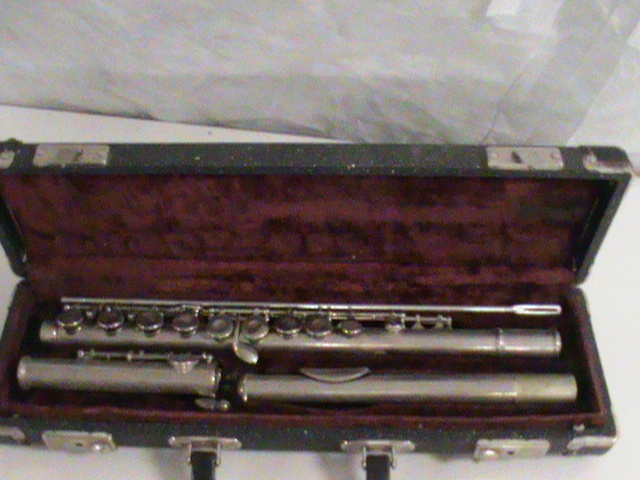 lot 141 image: Flute