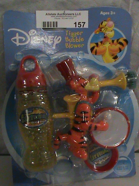 lot 157 image: Tigger Bubble Blower
