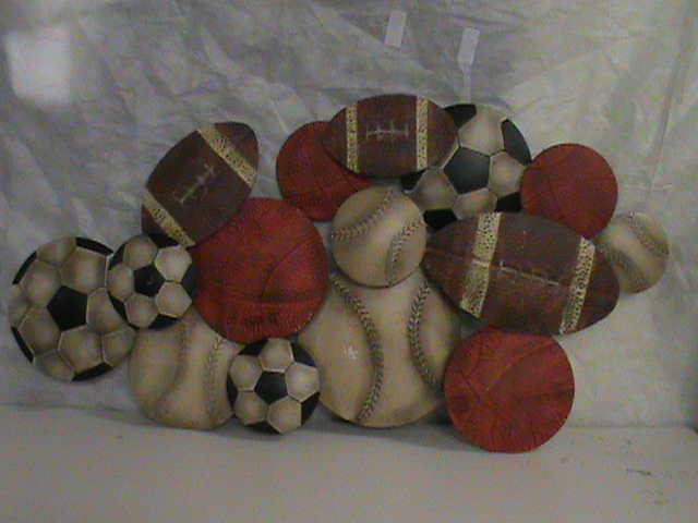 lot 189 image: Decorative Wall Art