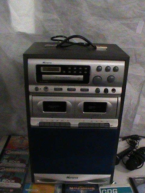 lot 194 image: Karaoke Machine