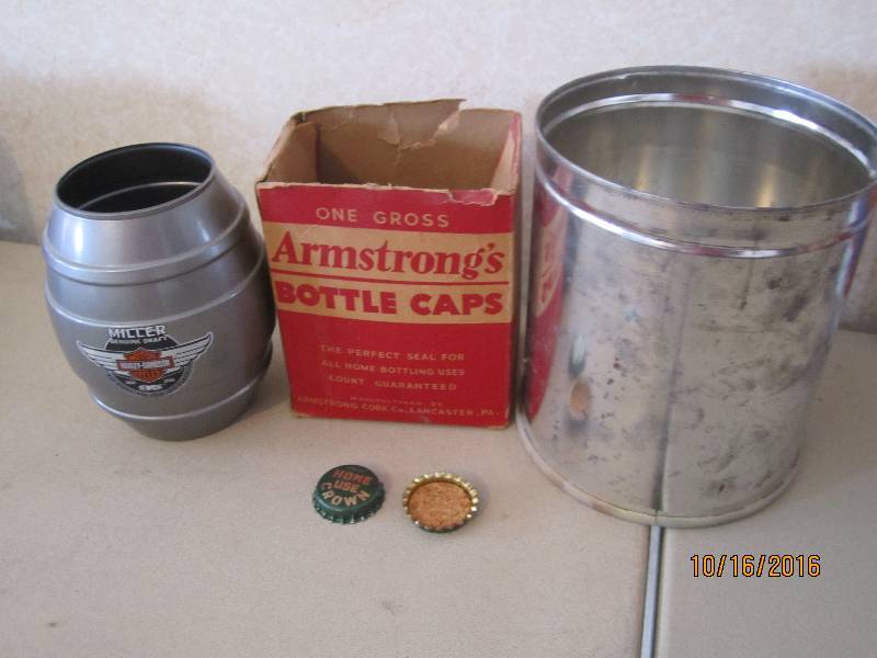 Harley Davidson beer glass and bott...