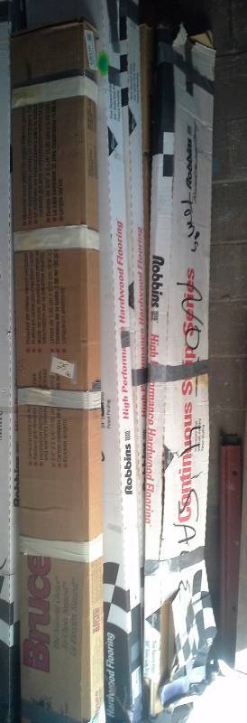 Hardwood Flooring Cartons(6)