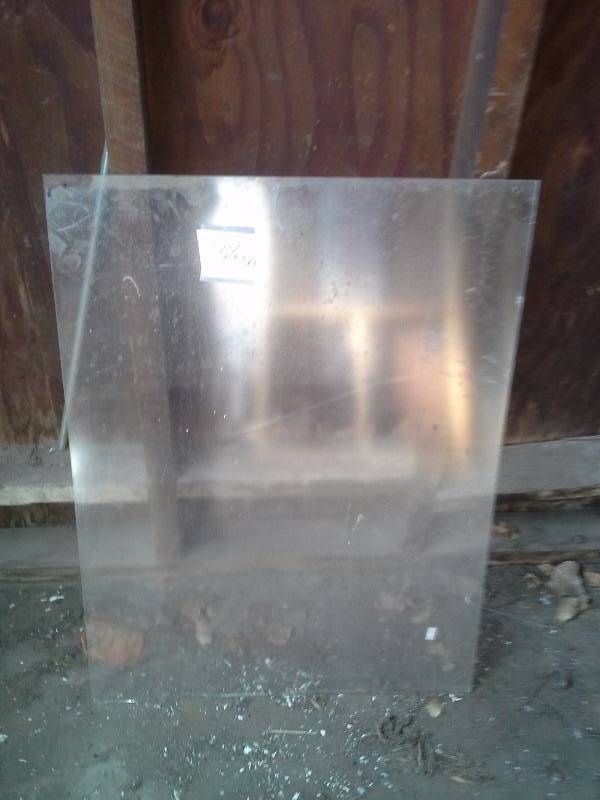Plexi-Glass Display