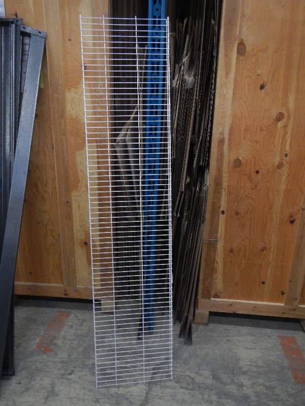 Wire Shelf with Support Brackets Included