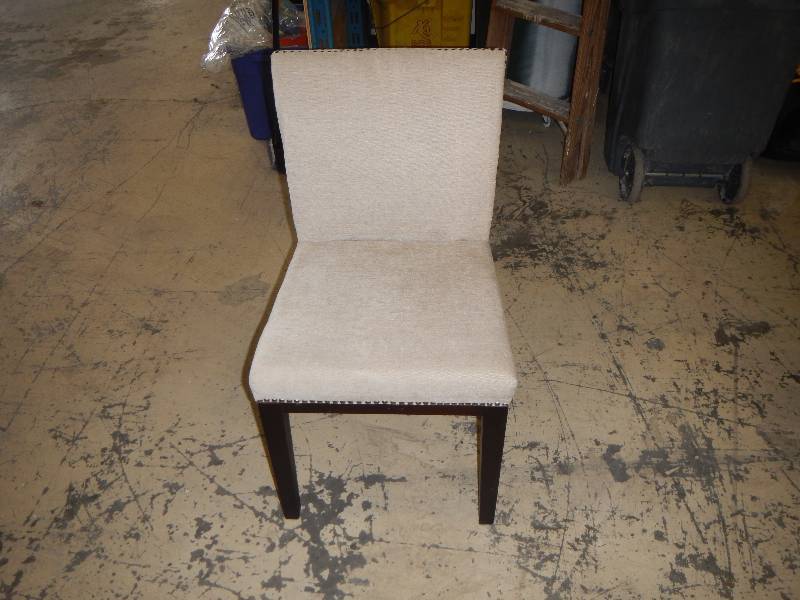Luxury Chair 2